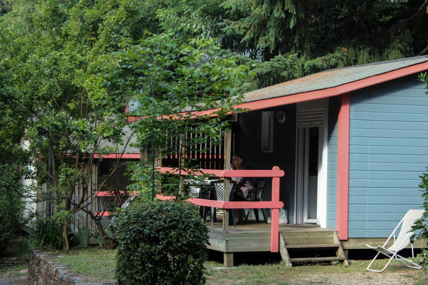 Camping Les Sources 圣让杜加尔 客房 照片