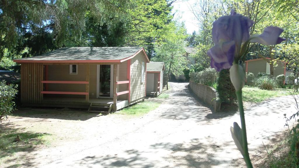 Camping Les Sources 圣让杜加尔 外观 照片
